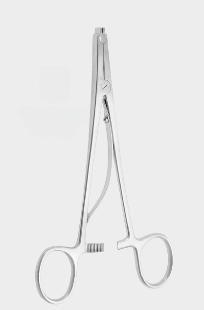 [RAP-15870-00-ss] RANEY aplicando y retirando fórceps